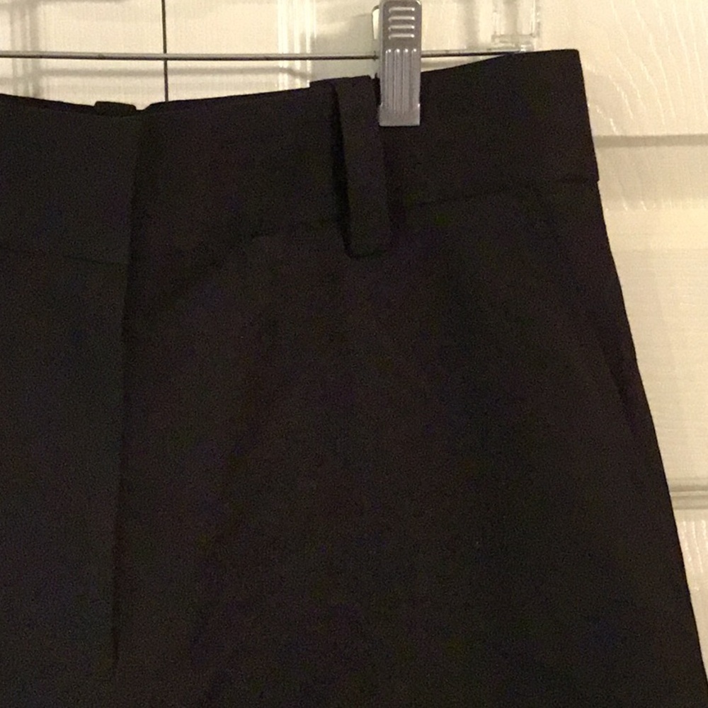 COS Black Wide-Leg Knee-Length Shorts - Picture 3 of 11